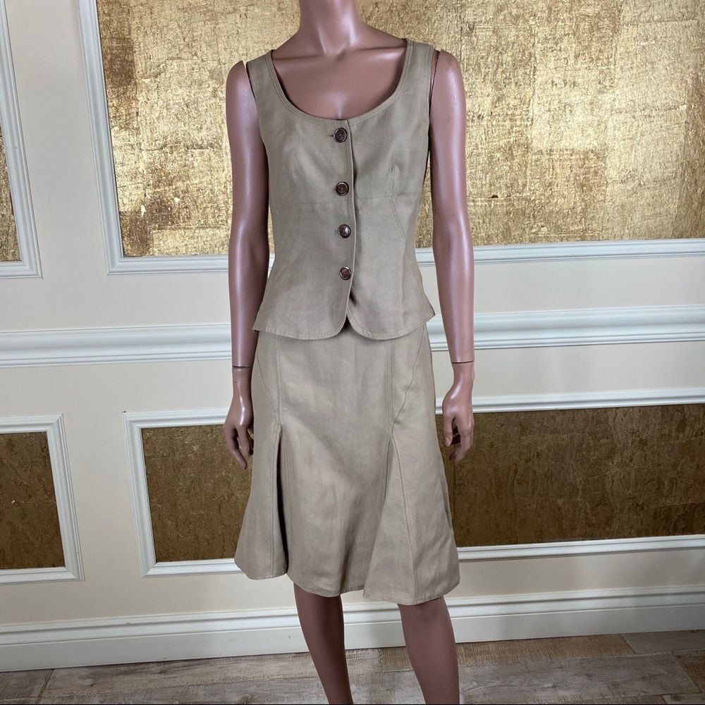 Carolina Herrera tan linen midi skirt vest set 6/8